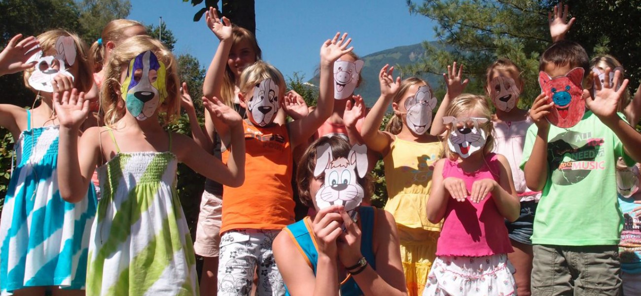 Camping en Savoie - Mini-Club masques